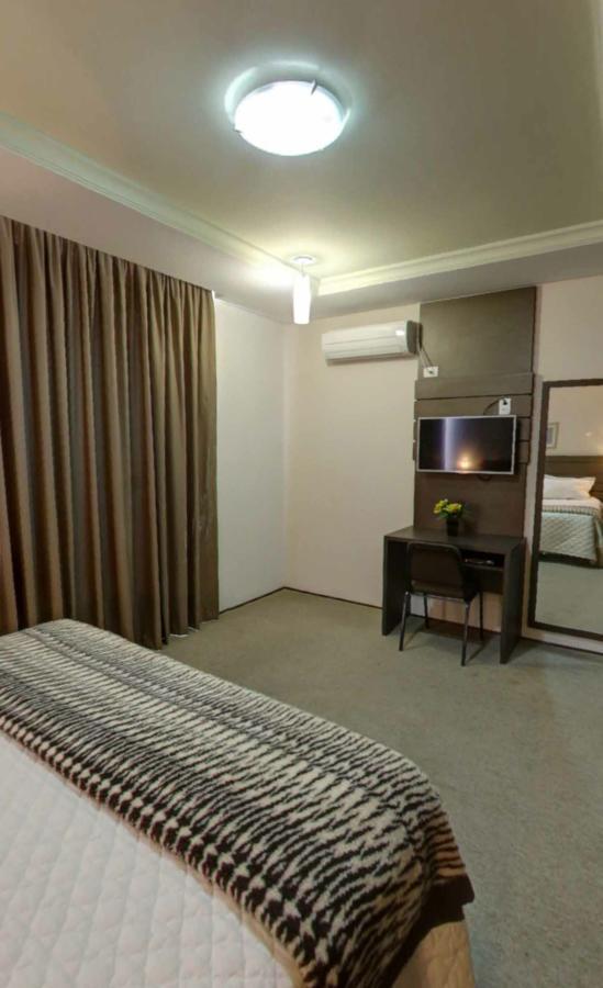 Rede Andrade Guaira Hotel Curitiba Exterior photo